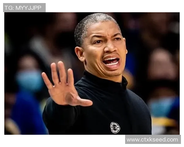 泰伦卢称赞莱昂纳德身体状态良好期待球队能持续保持最佳状态