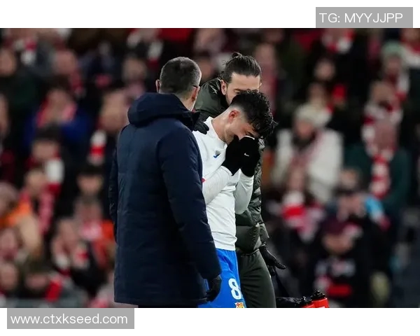 佩德里分享趣事：比赛日刮胡子成母亲的强制要求让我倍感压力