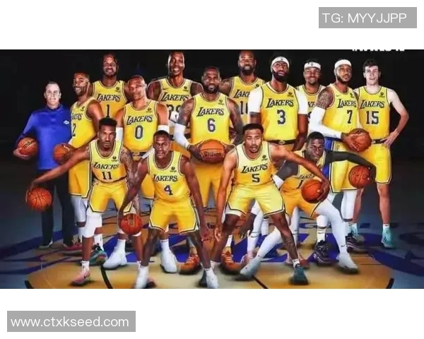 浓眉称赞球队阵容深度九到十名球员具备轮换实力