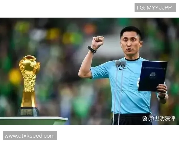 前裁判揭露曼奇尼故意撞人事件应被罚下却未被裁判察觉