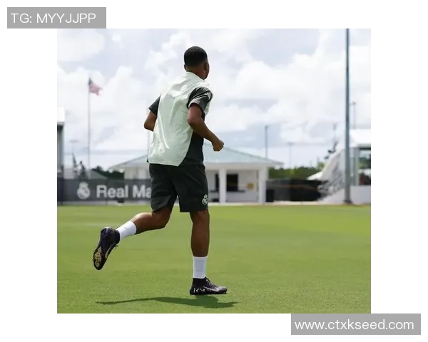 姆巴佩缺席训练但皇马对其国家队表现充满信心