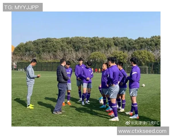 好消息！苗原高中锋张家鸣获伯恩利U21队试训机会展现潜力