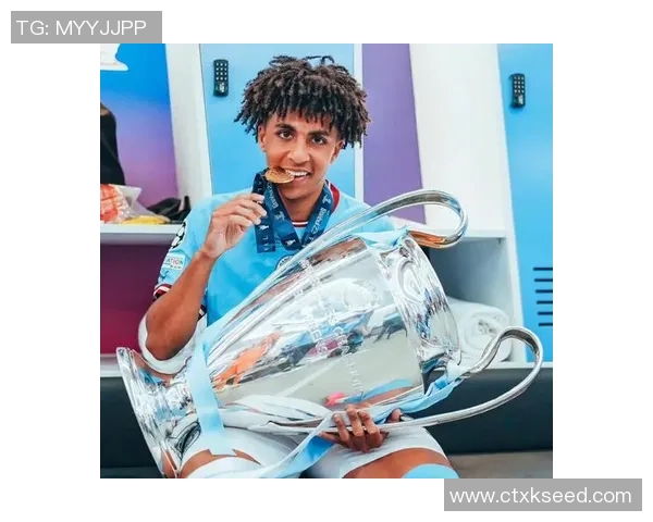 里科刘易斯高度评价B席称其能力无与伦比与他同场竞技令人惊叹