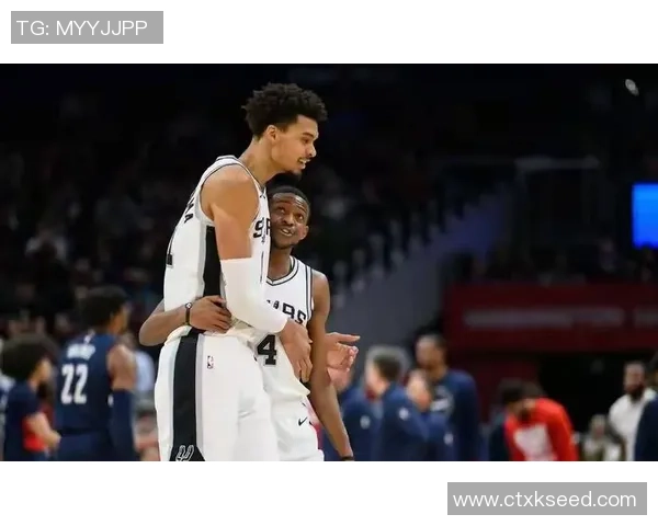 马刺重视卡斯尔与哈珀不愿为字母交易两大潜力新星