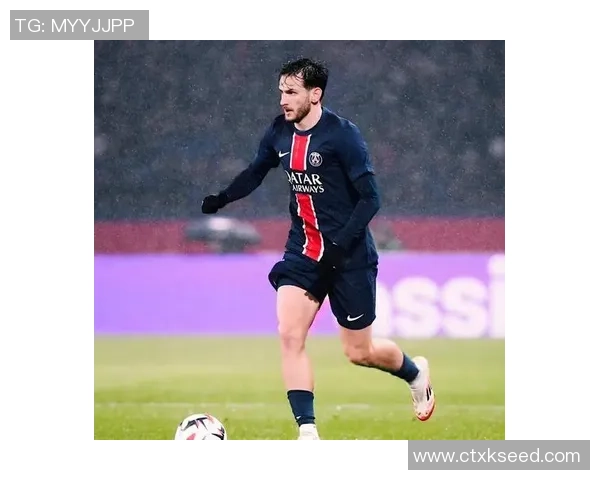 塞维利亚后卫对裁判判罚标准提出质疑认为马竞进球应判犯规 塞维利亚后卫对裁判判罚标准提出质疑认为马竞进球应判犯规