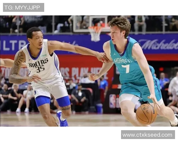 克尼佩尔表现起伏不定10投仅中3收获8分4板3助2帽并有5次失误