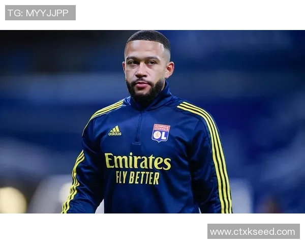 迪萨西本赛季无法租借罗马里昂巴黎FC收到通知