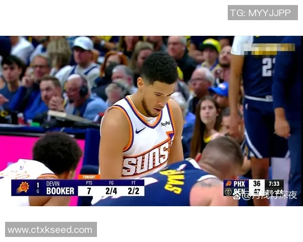 布克拼尽全力砍下38分5助攻但球队仍难逃失利命运