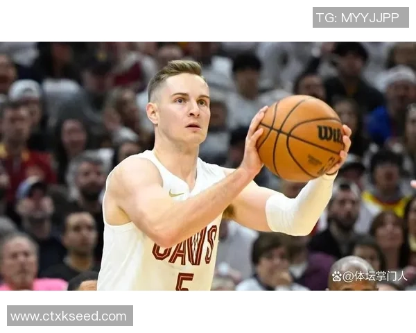 詹姆斯称骑士引进鲍尔为明智之举常规赛已不再关键 詹姆斯称骑士引进鲍尔为明智之举常规赛已不再关键